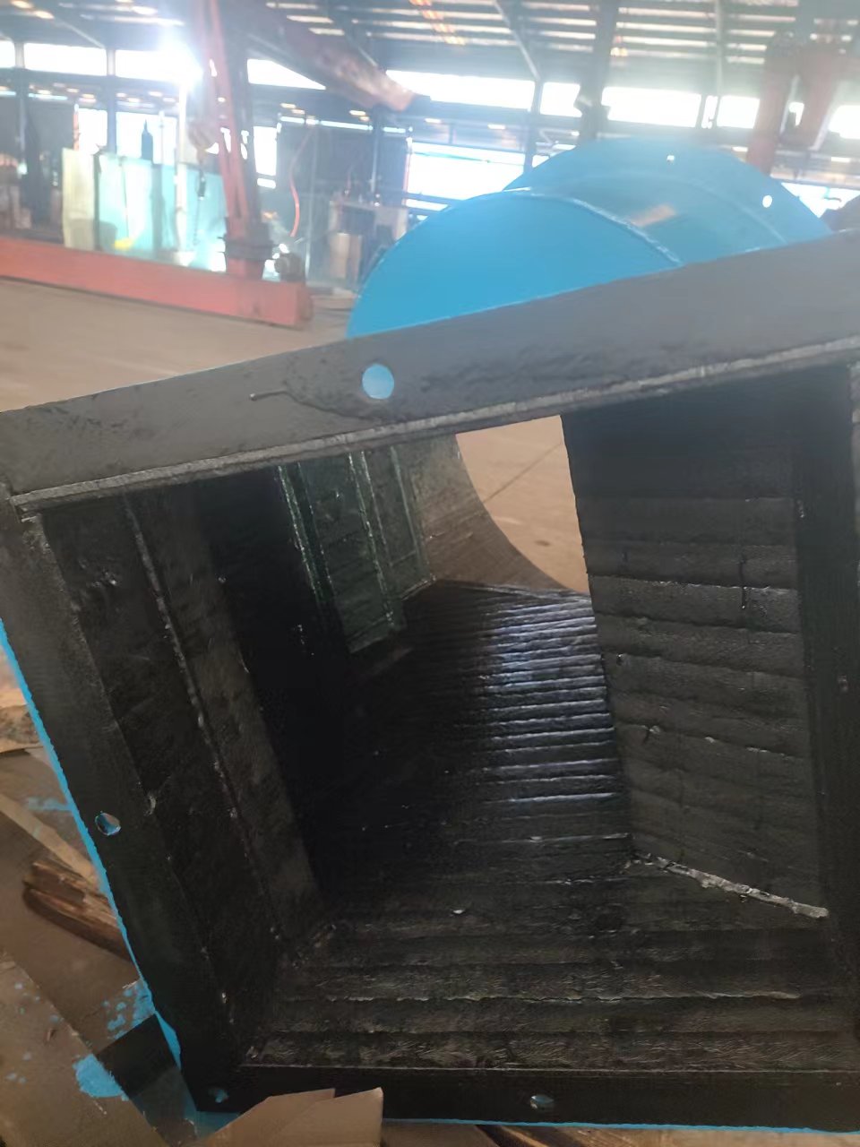 海外耐磨方变圆堆焊耐磨板